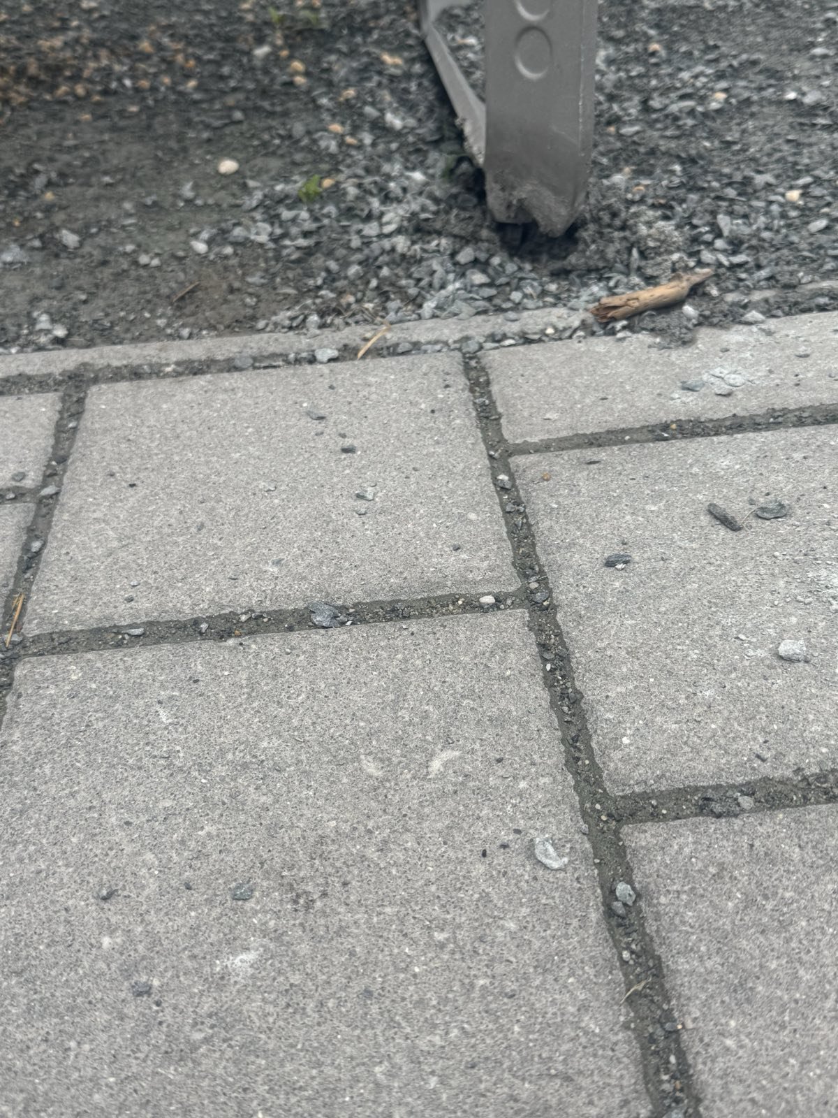 Vyvrácená lavička