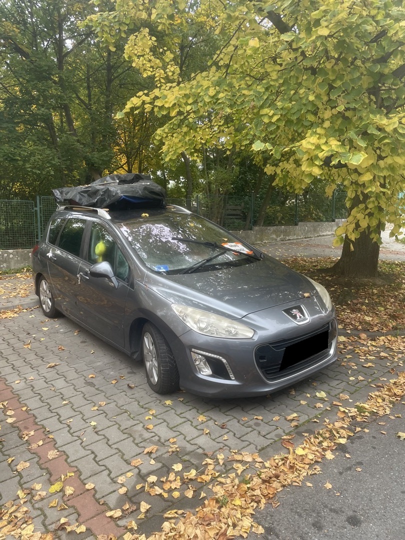 Nepojízdný automobil
