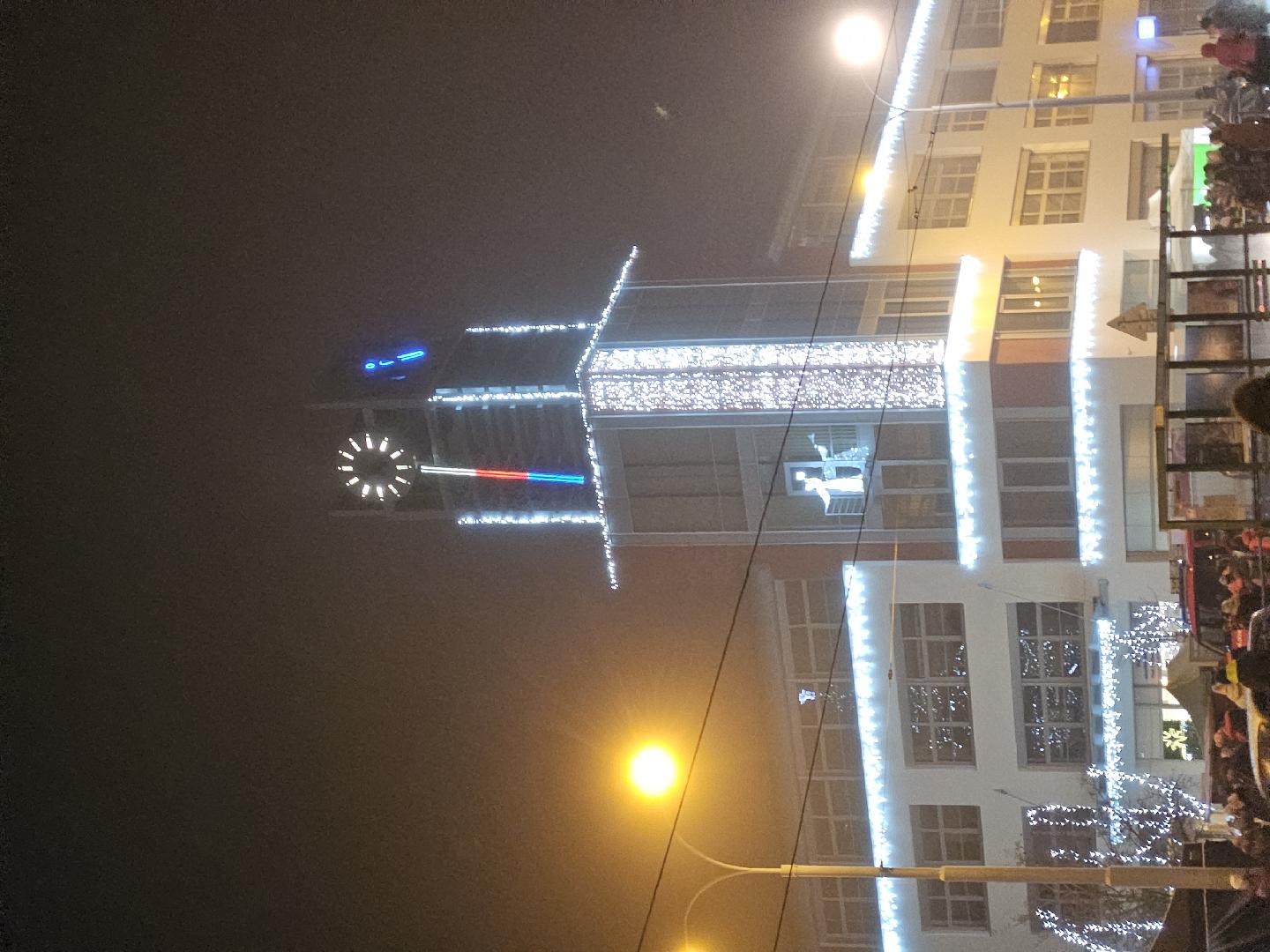 Nesvítící hodiny na radnici