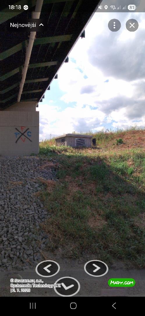 Otevřený vstup do kolektoru