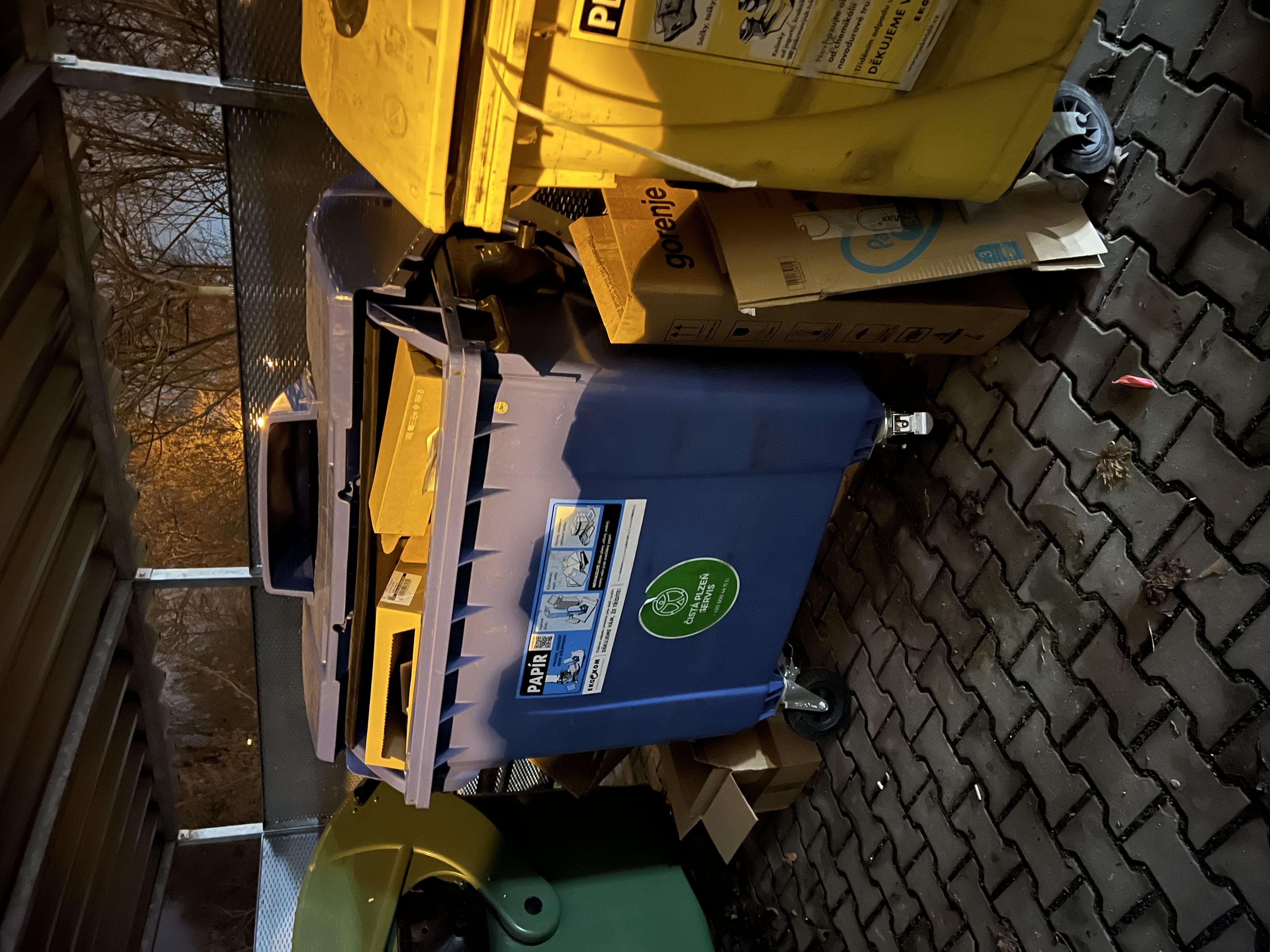 Černá skládka Odpad