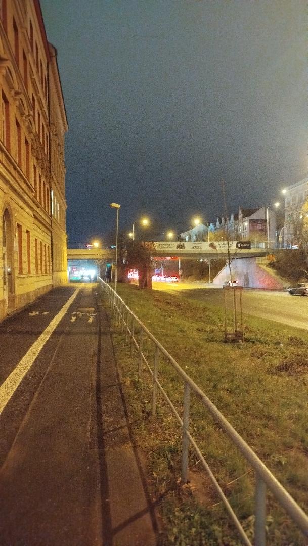 Nefunkční a nahnute Vo