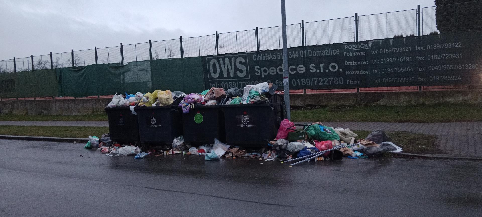 Bordel u kontejnerů