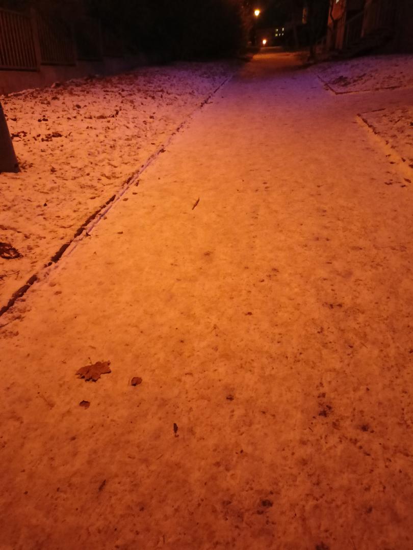 Každoročně v zimě neudržováno