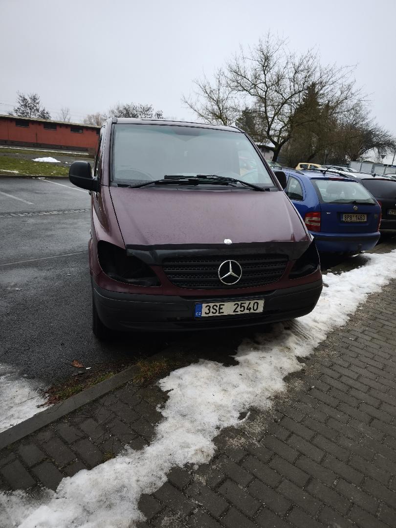 Autovrak dodávka Mercedes