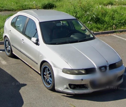 Autovrak Suzuki Leon