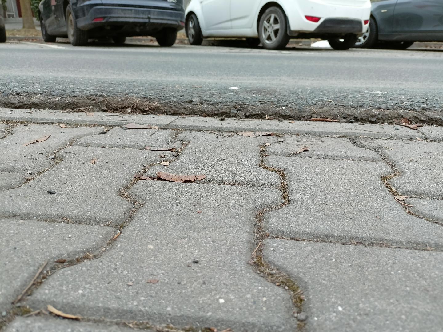 Propadající se silnice