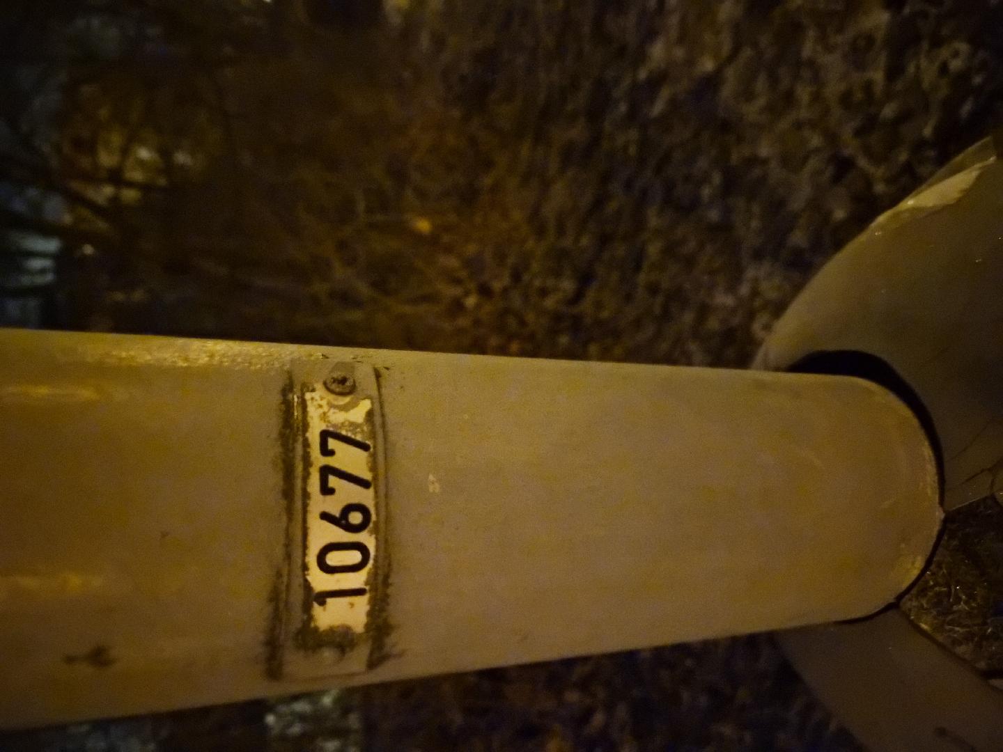 Nesvítící lampa VO