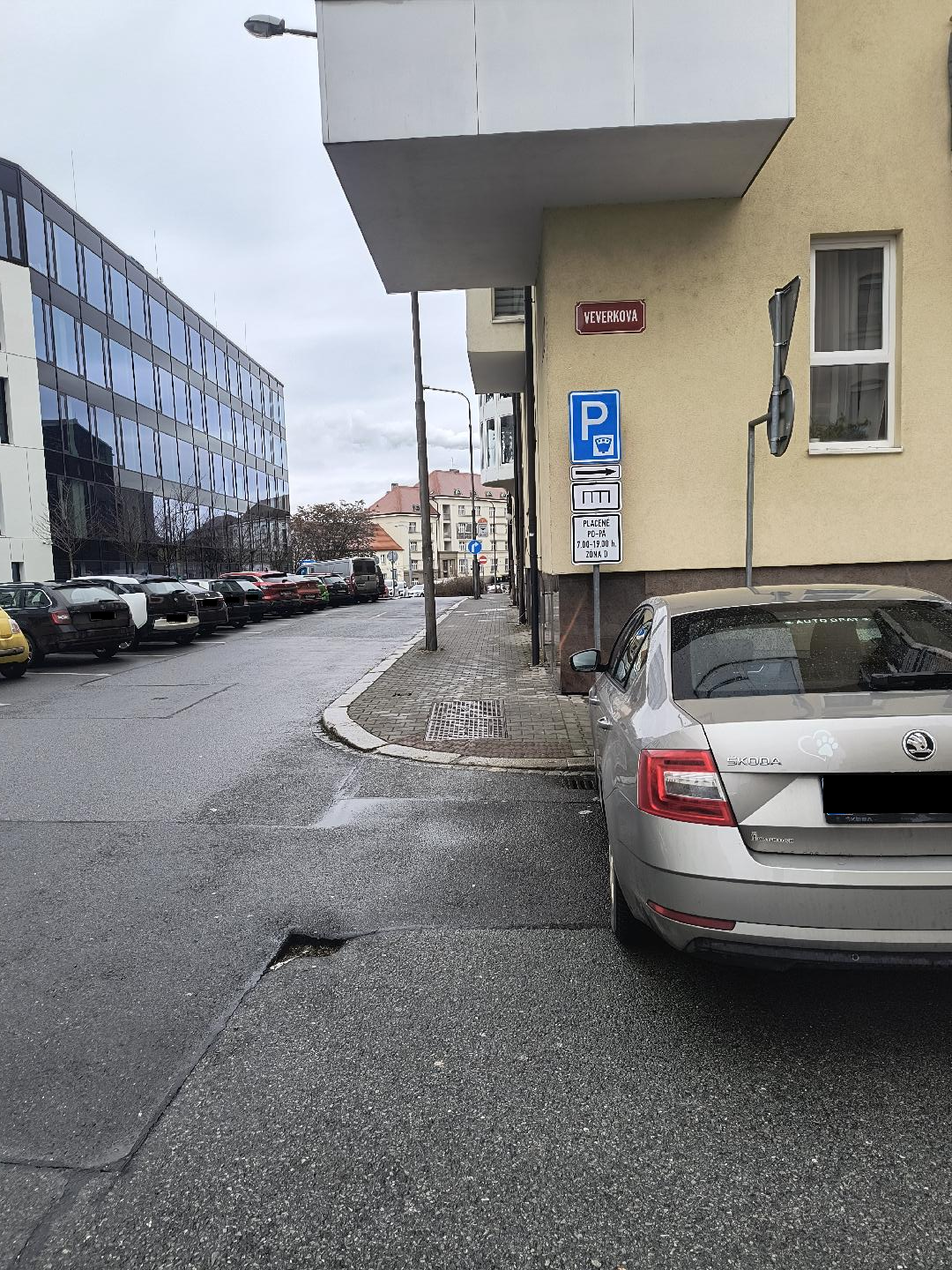 Propadající se silnice