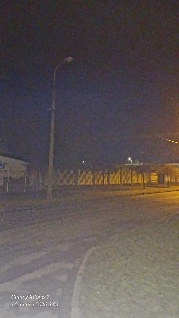 Nefunkční lampa VO