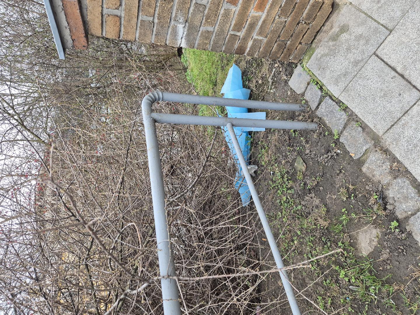 Nepořádek pod Saským mostem