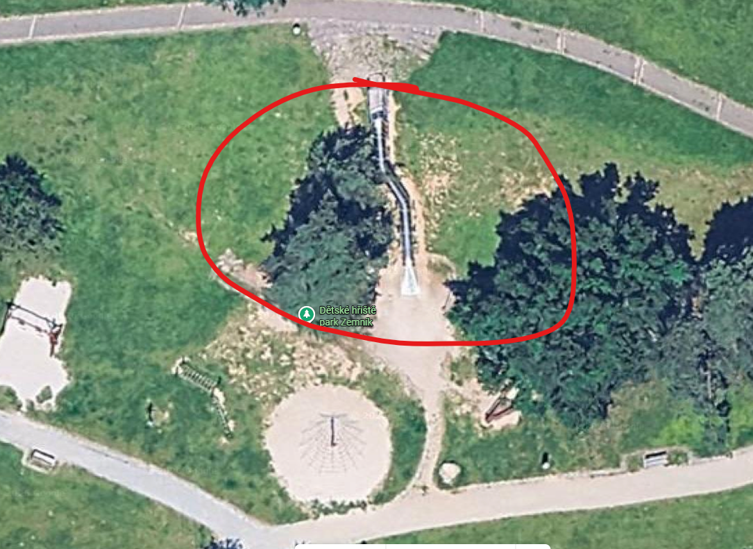 Skluzavka - nebezpečí úrazu