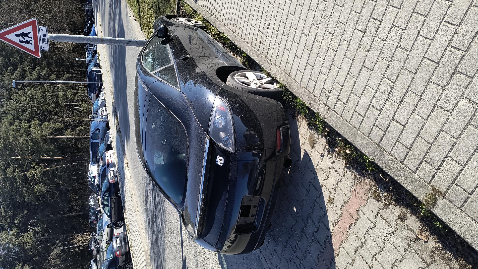 opuštěný vrak bez spz