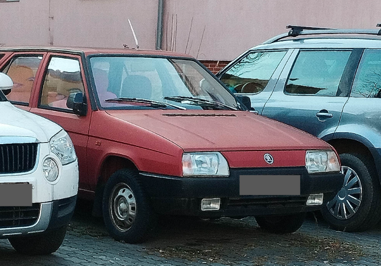 Autovraky Peugeor, Škoda