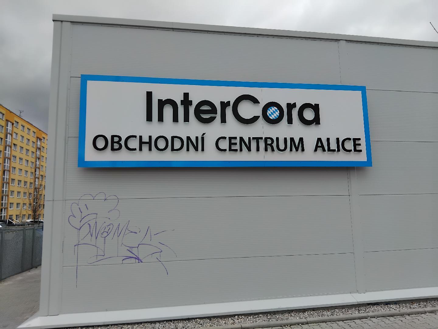 Obchodní centrum Alice 