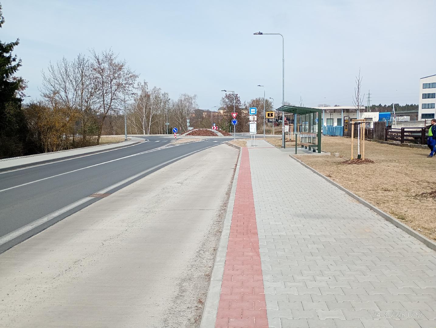 Chybí odpadkové koše