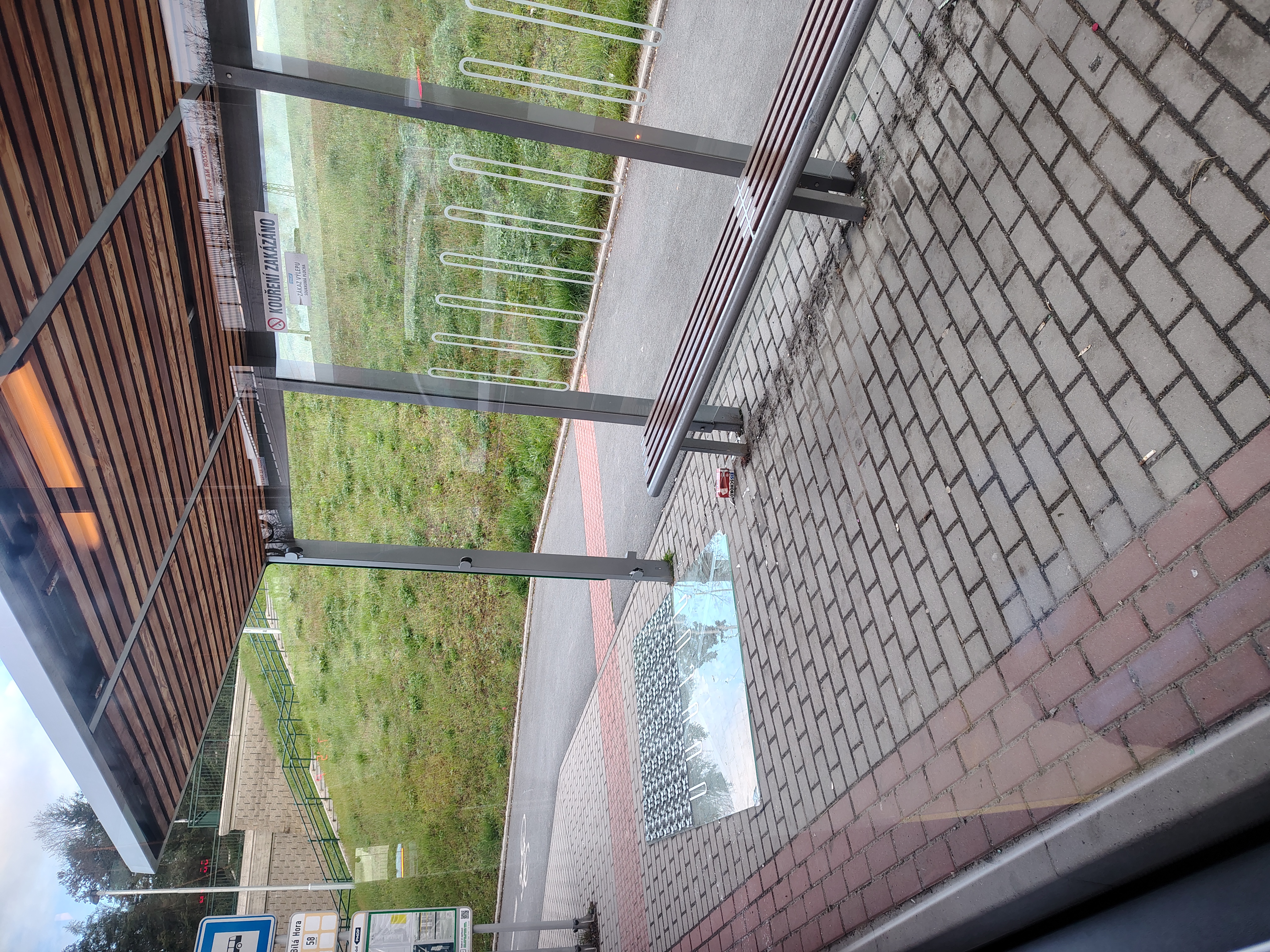 Skleněná tabule MHD