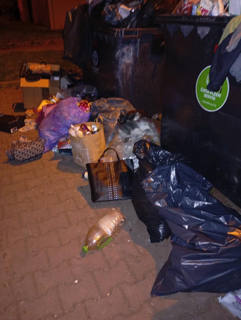 Nepořádek na stanovišti