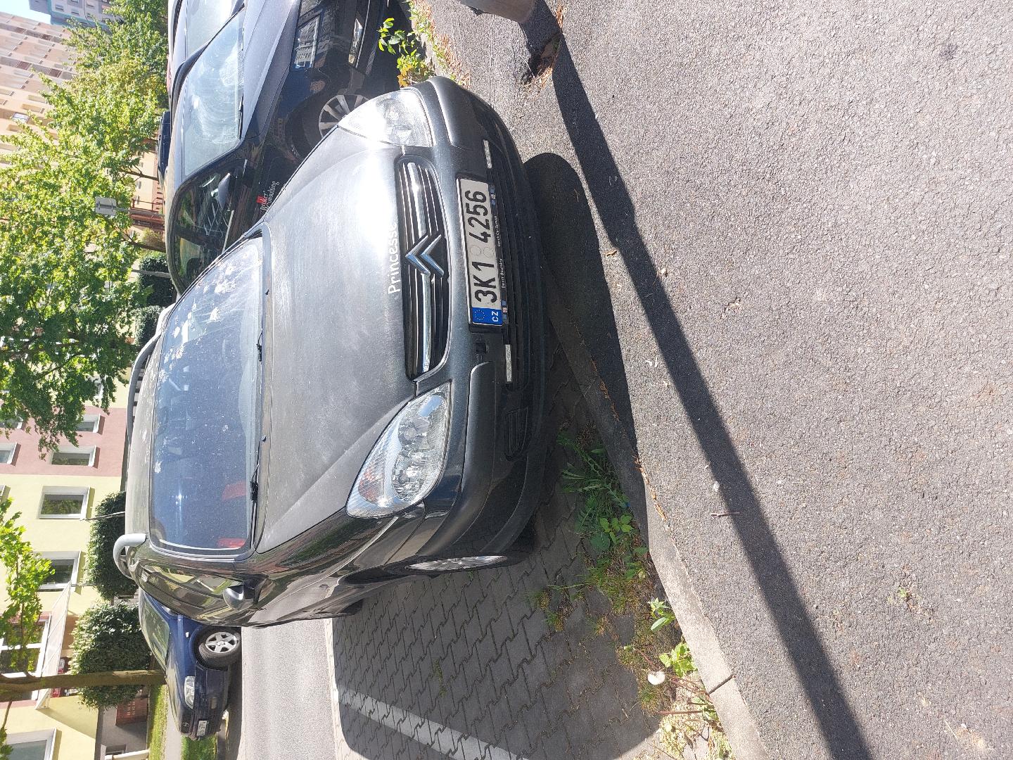 Vozidlo bez platné TK