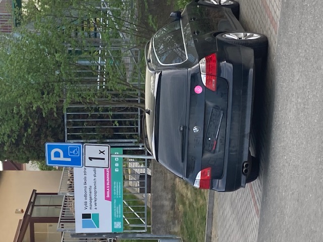 autovrak BMW