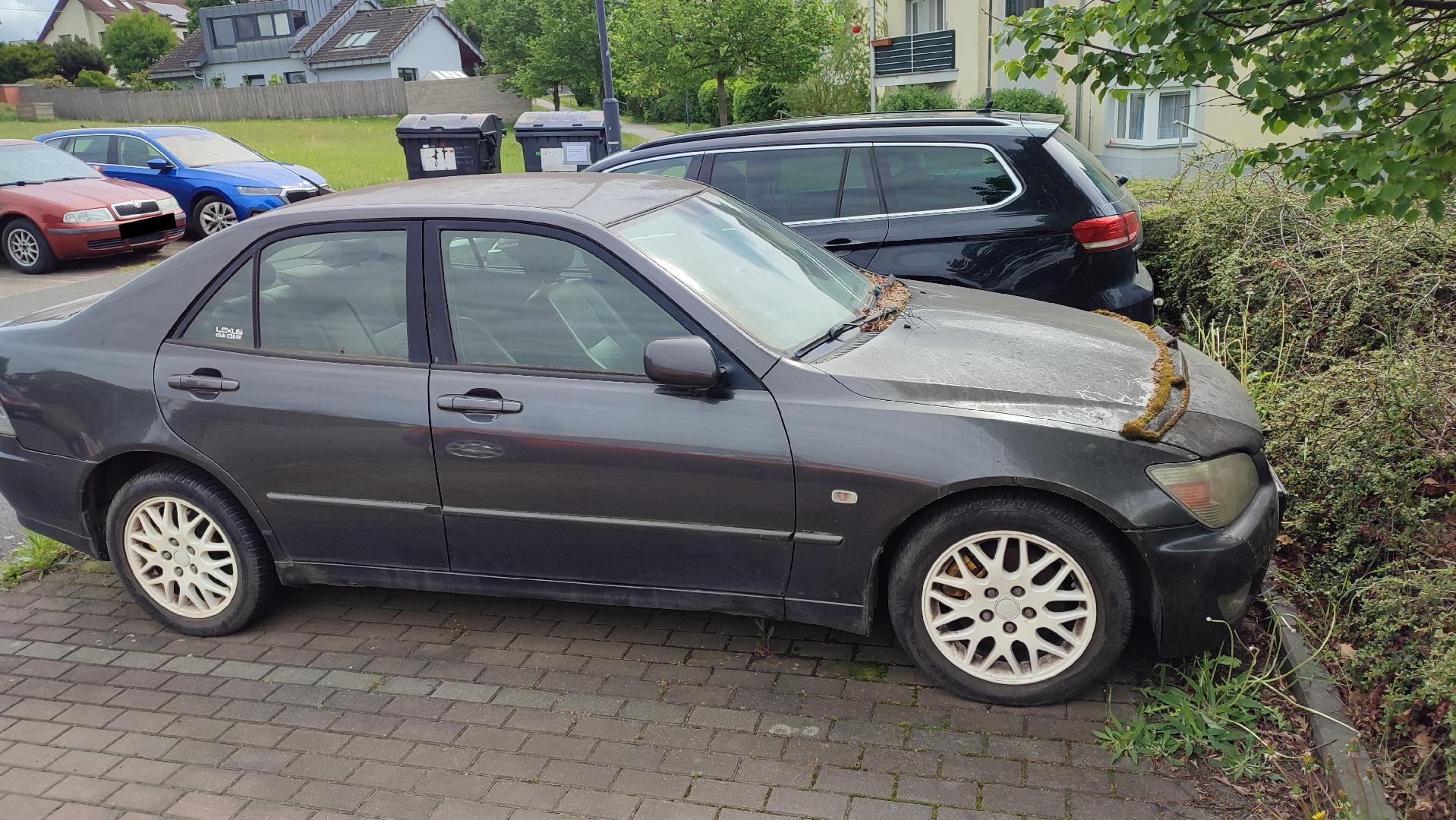 Odstavené auto bez technické
