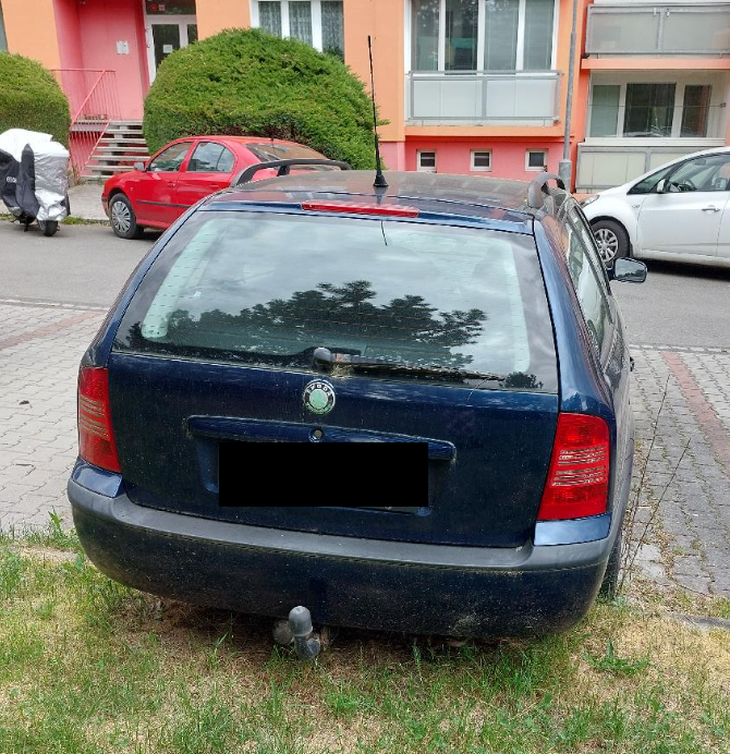 Autovrak Škoda