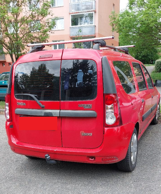 Autovrak Dacia