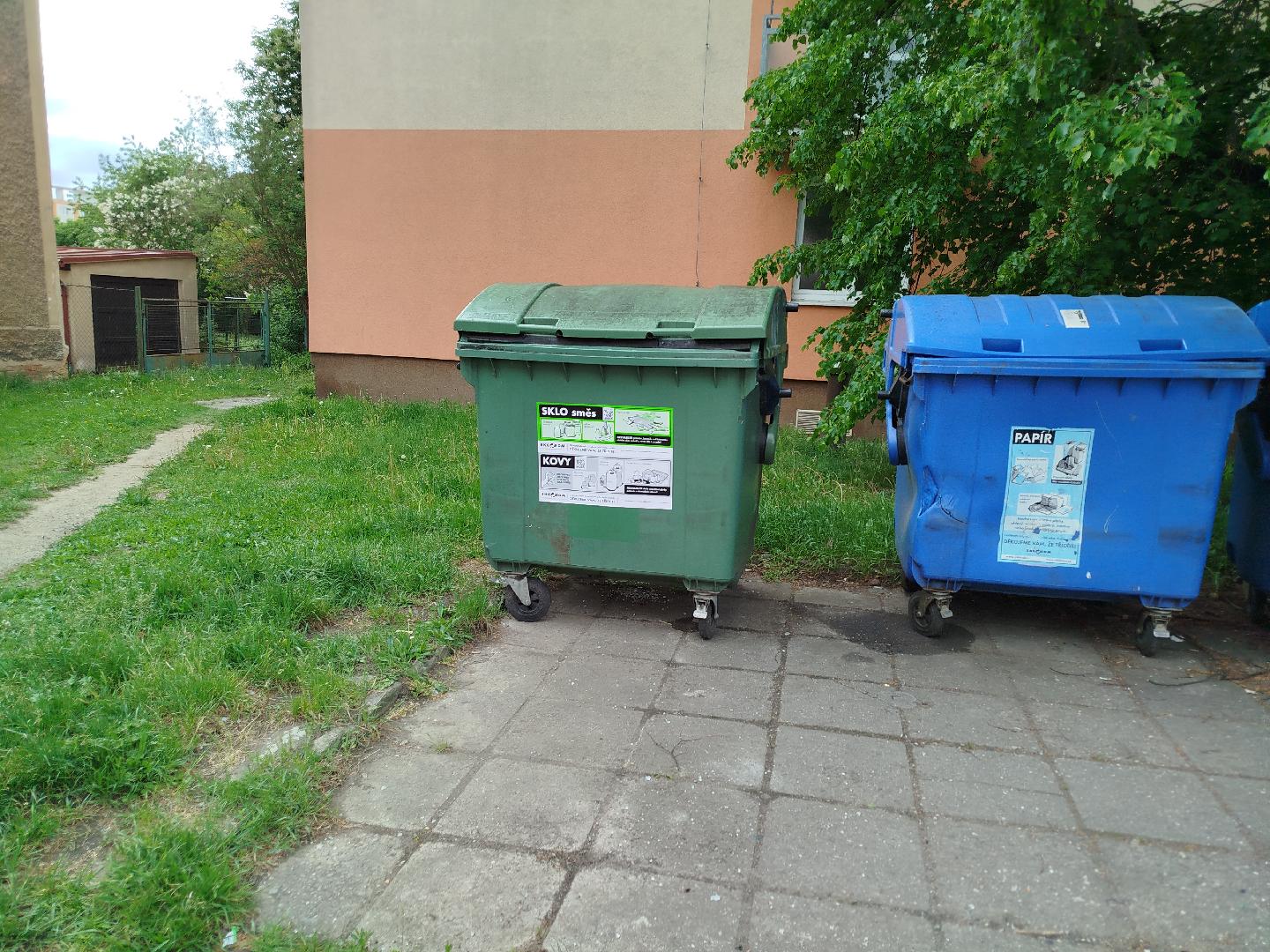 Ořez větví