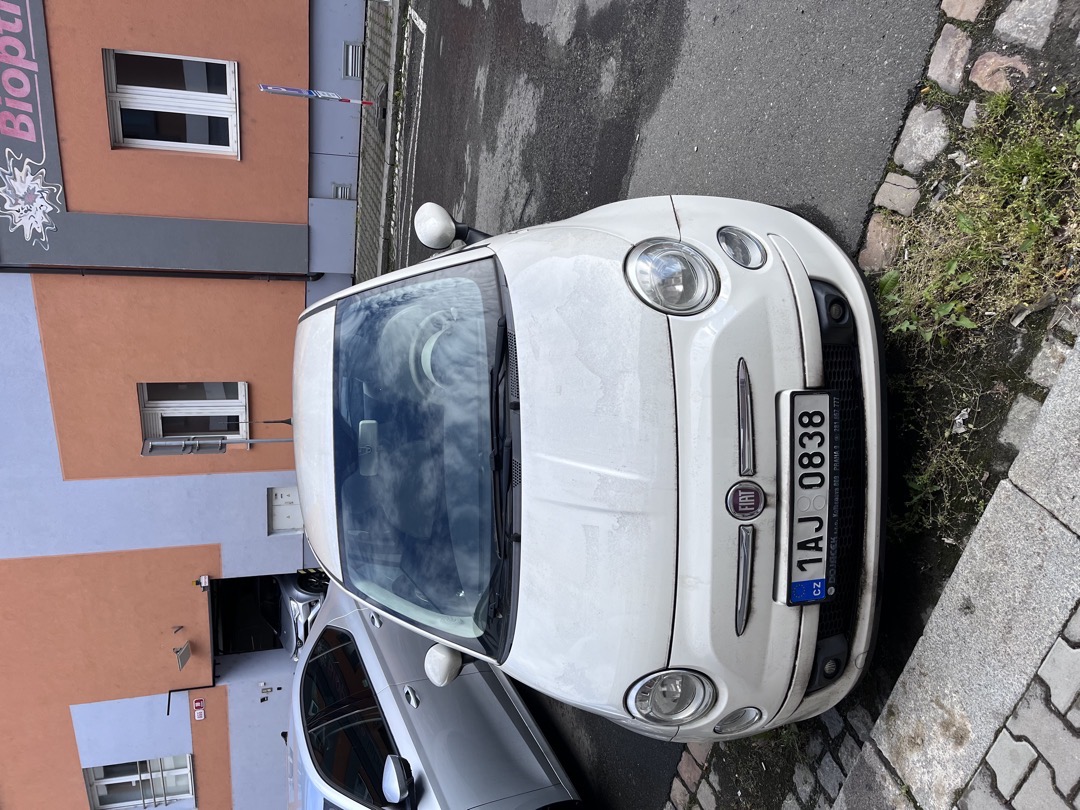 odstavené auto