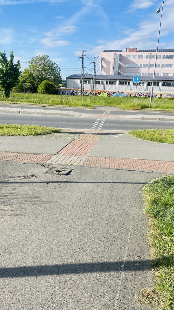 chybějící sloupek 