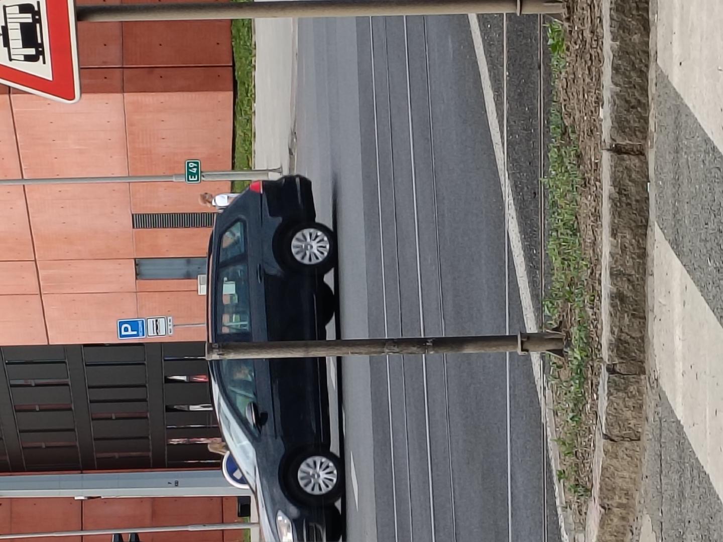 Chybí značka. 