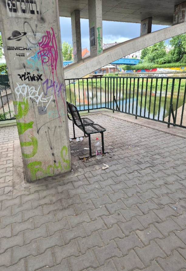Odhozeny pytel