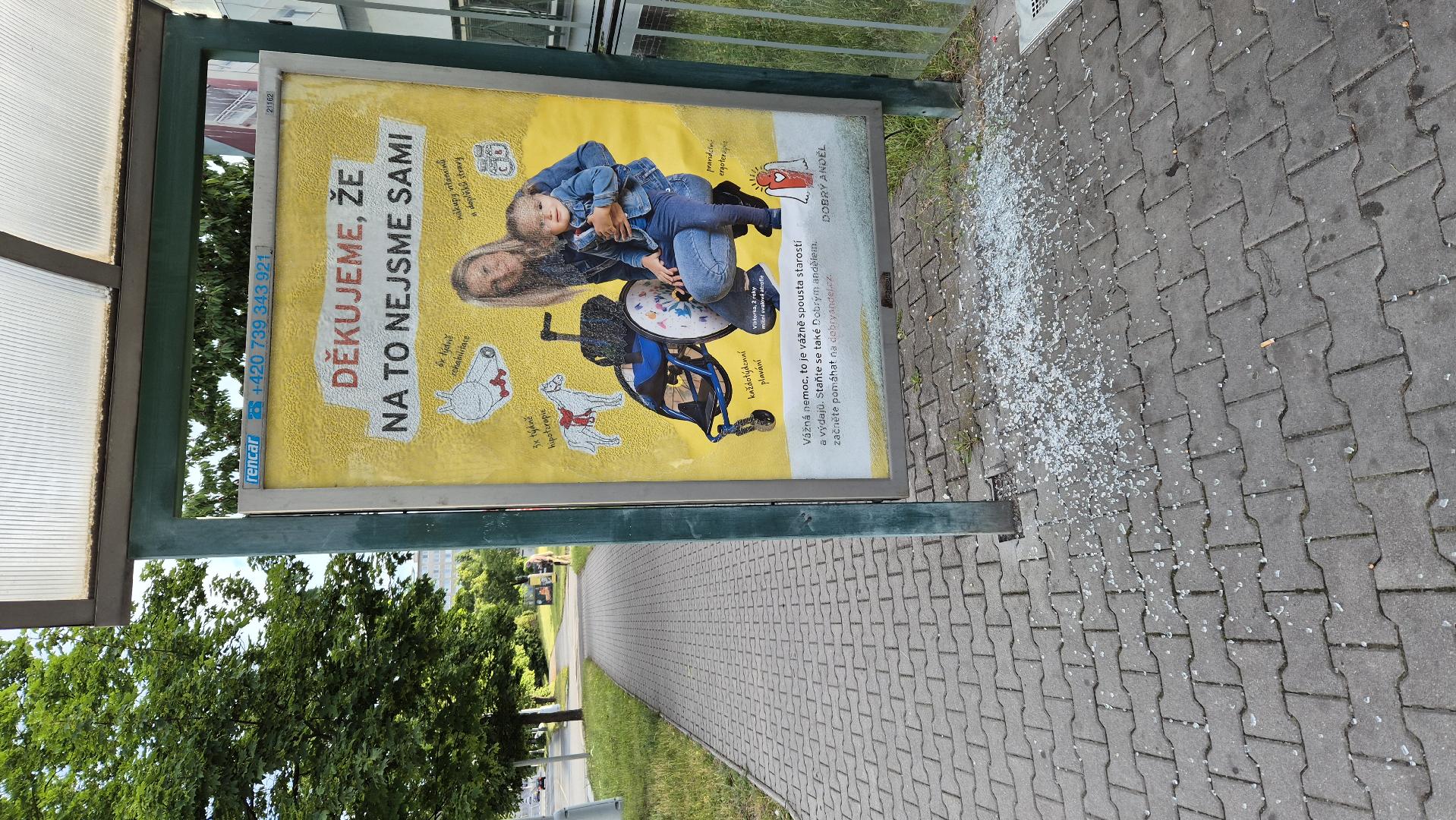 Rozbité sklo