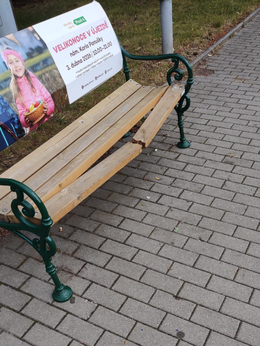 Lavička
