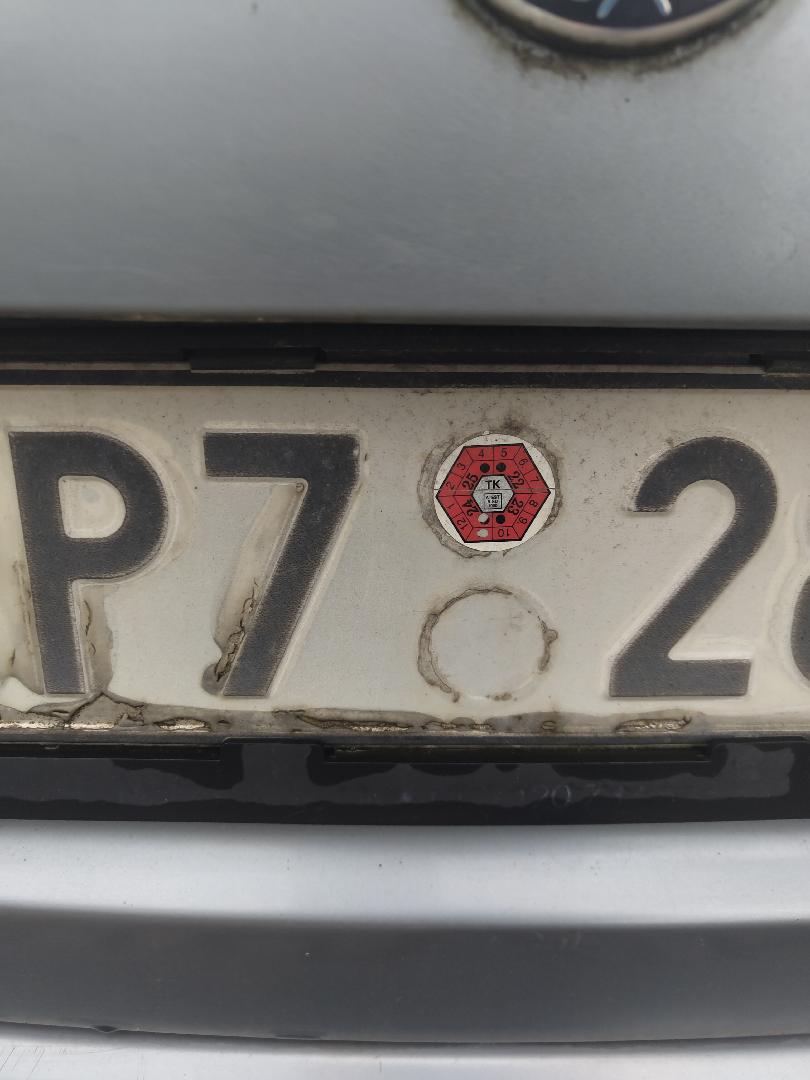 Auto bez STK