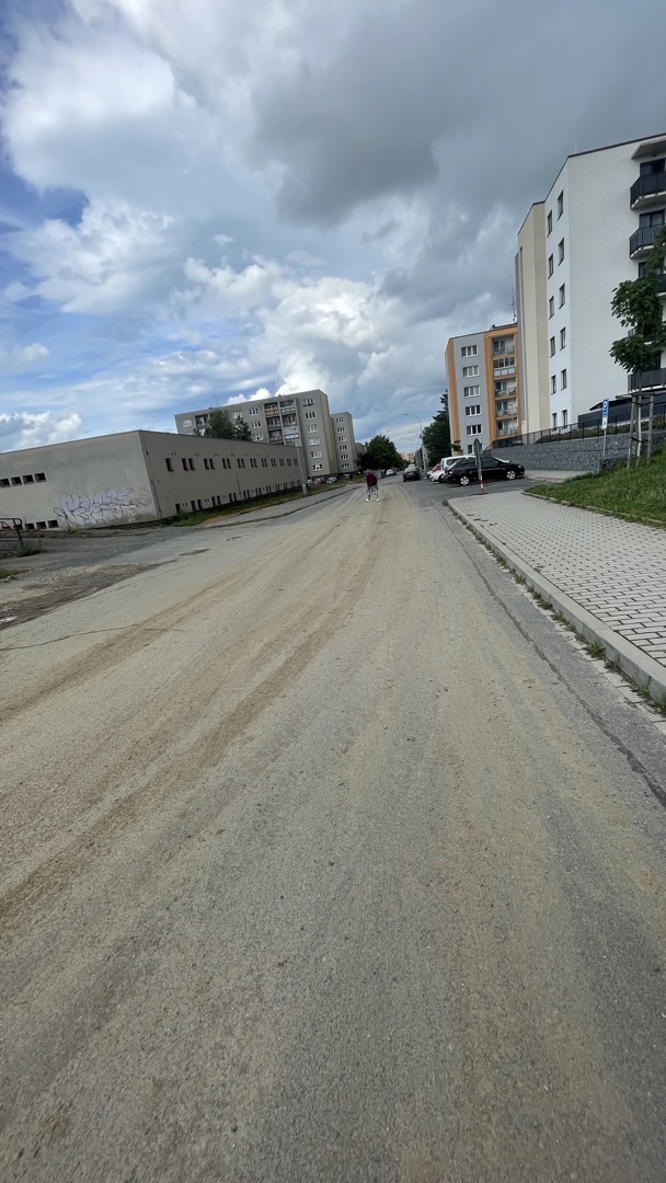 Znečištěná komunikace