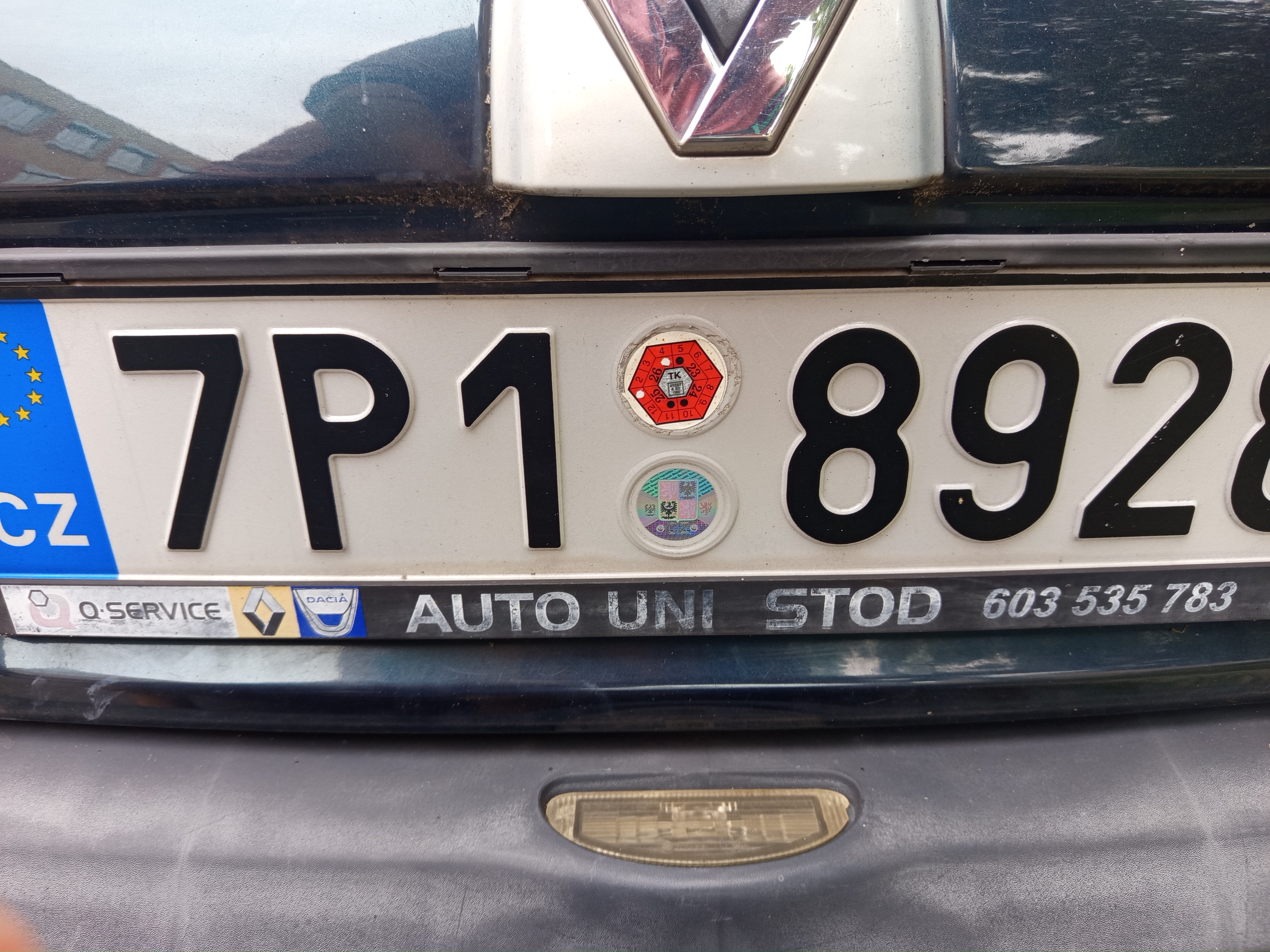 Odstavený Renault