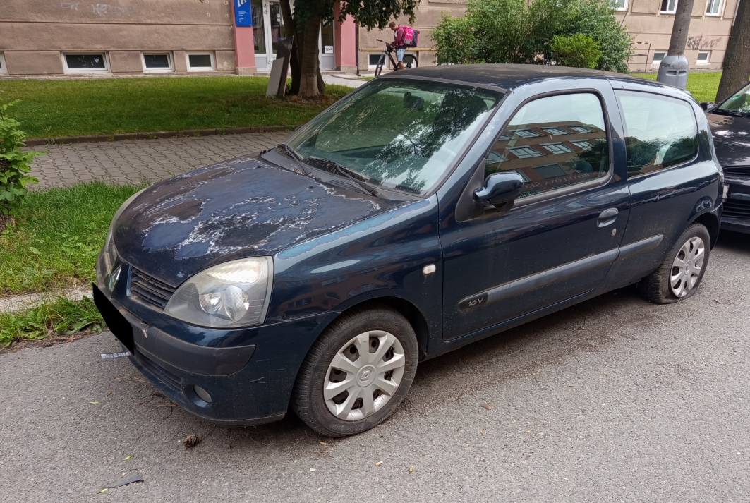 Odstavený Renault