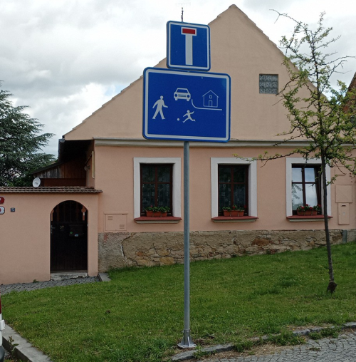 Dopravní značka