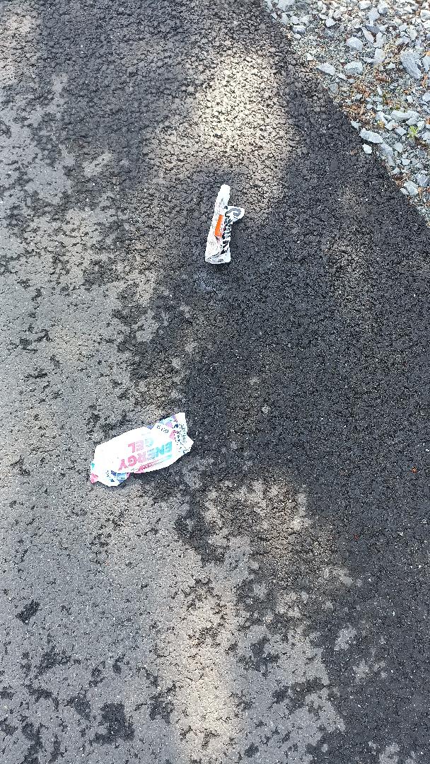 Neuklizeno po nedělním běhu 