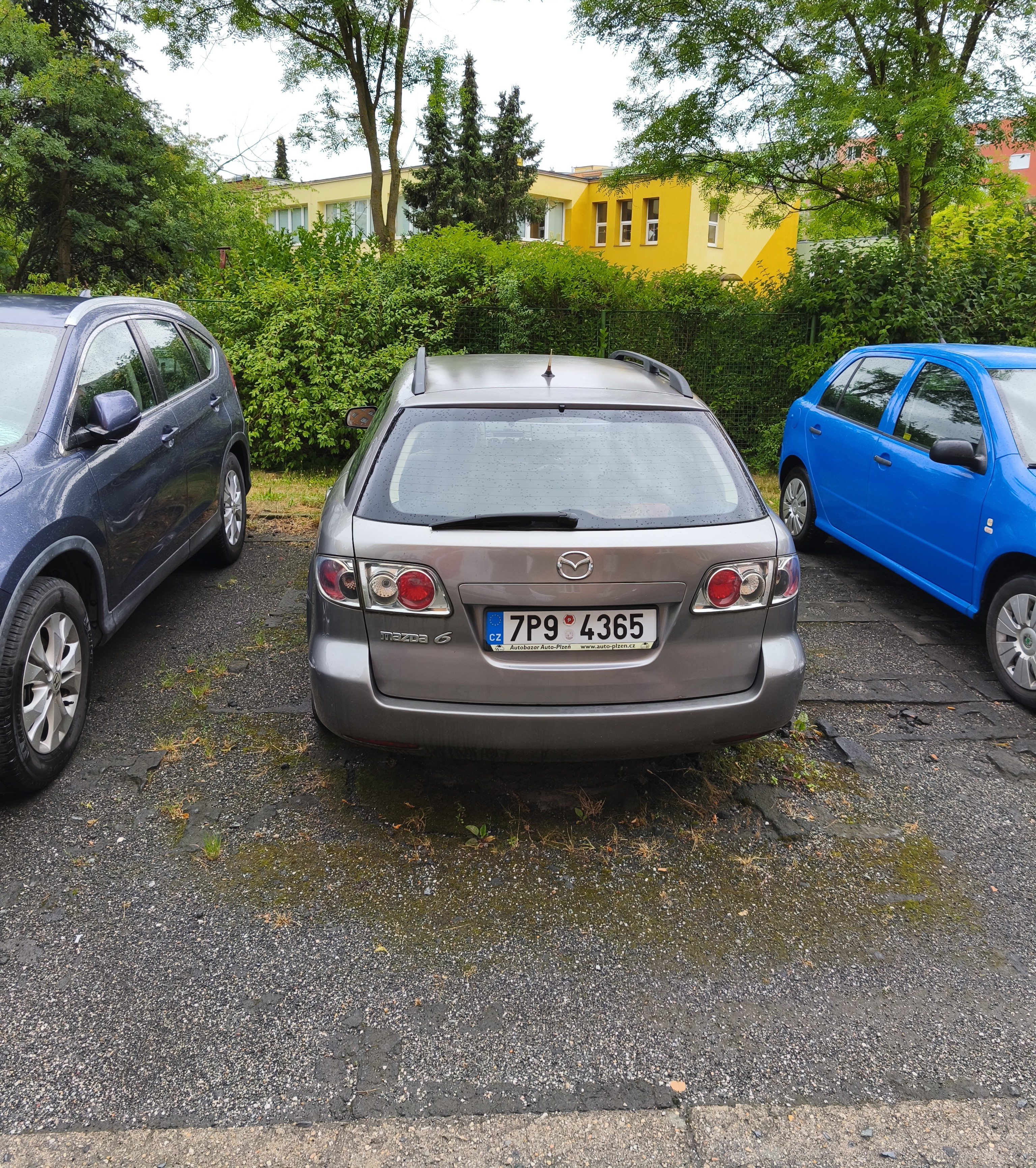 Autovrak Mazda