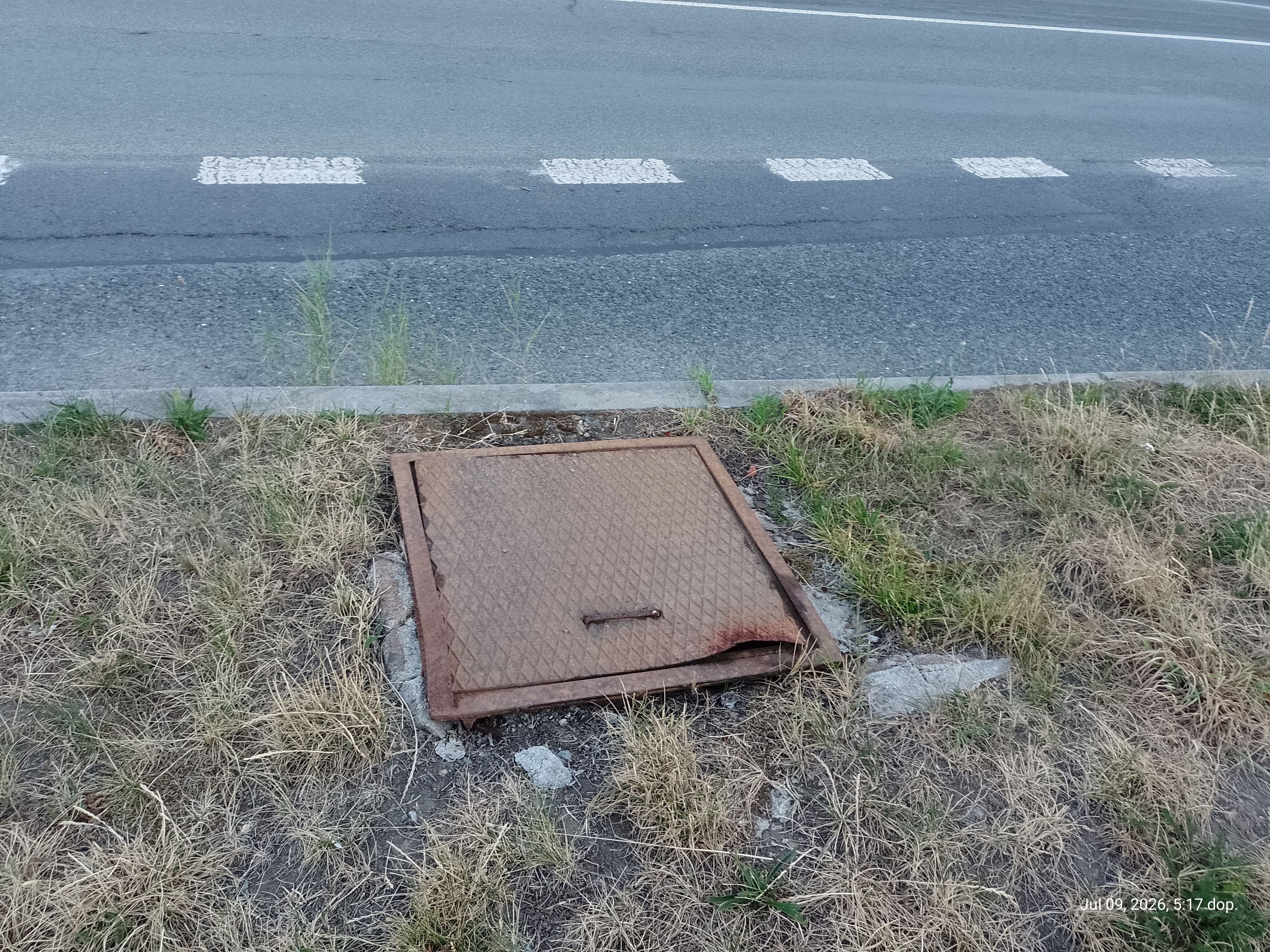 Nebezpečný poklop