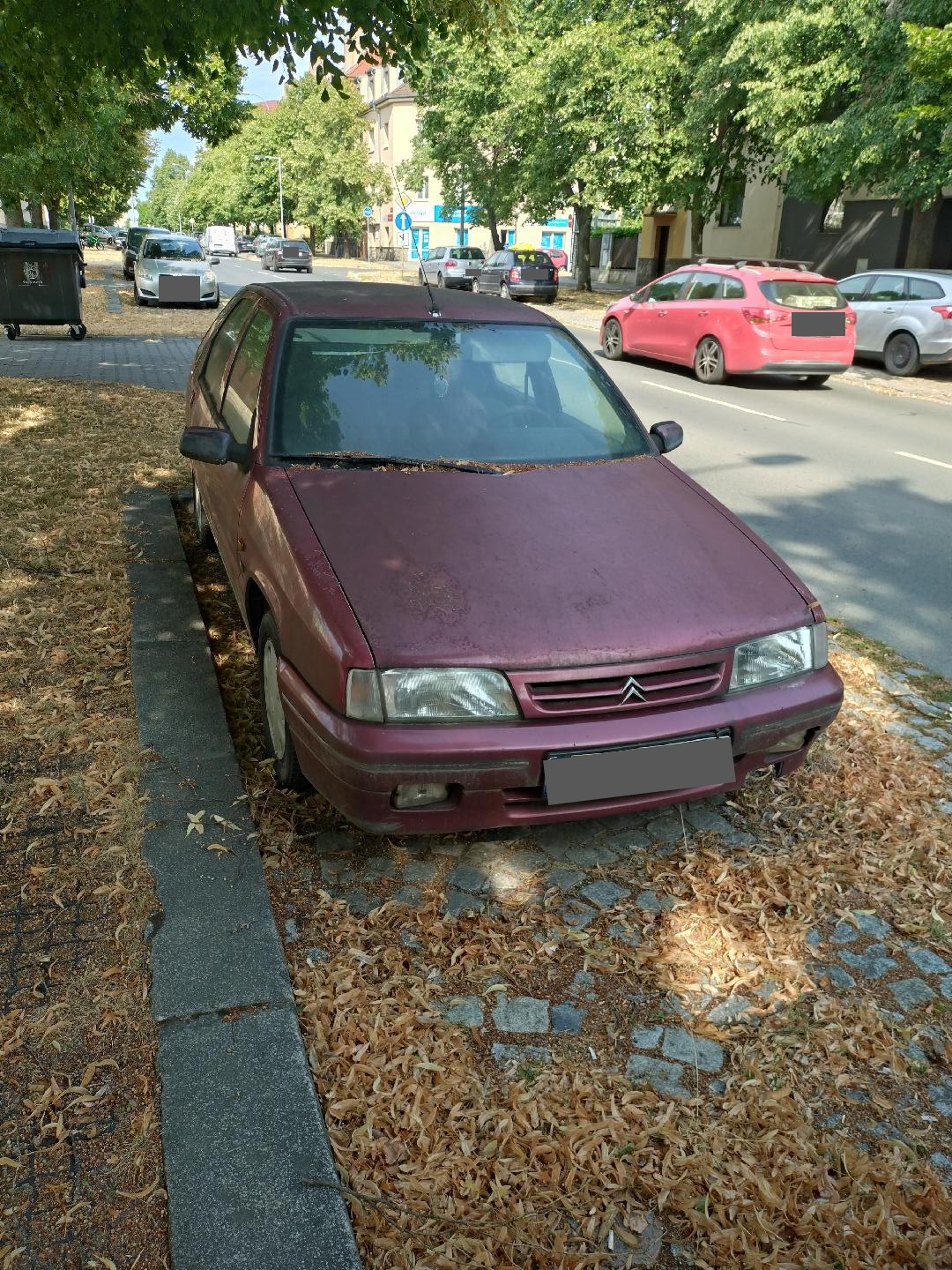 Vozidlo bez STK a bez pohybu
