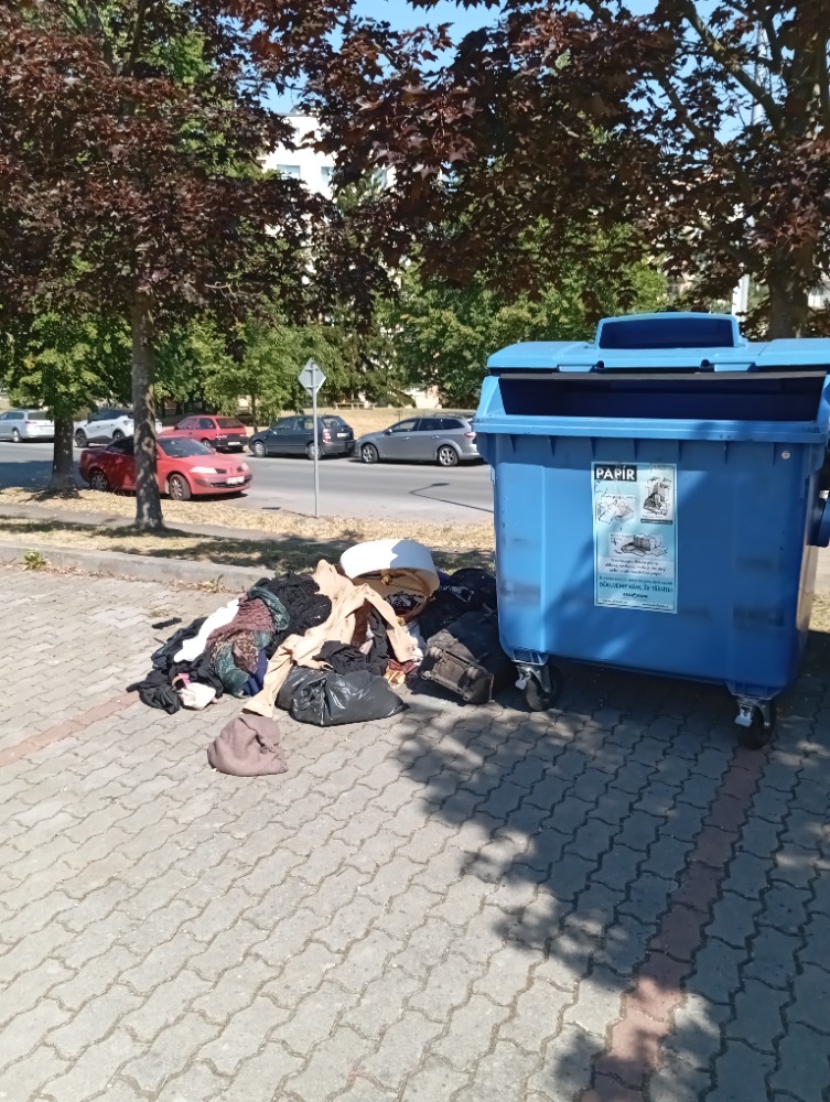 Černá skládka