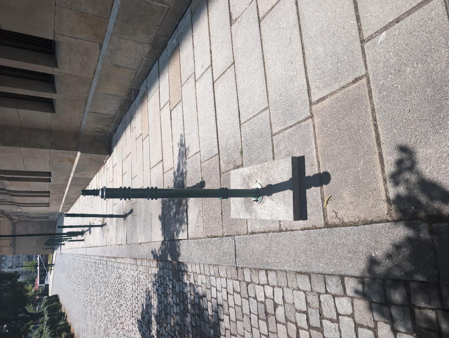 Vytržený sloupek