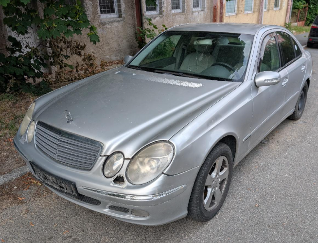 Autovrak Mercedes