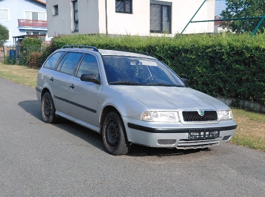 Autovrak Octavia