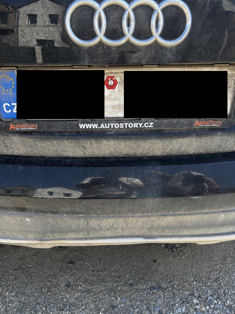 Odstavená Audi, Toyota