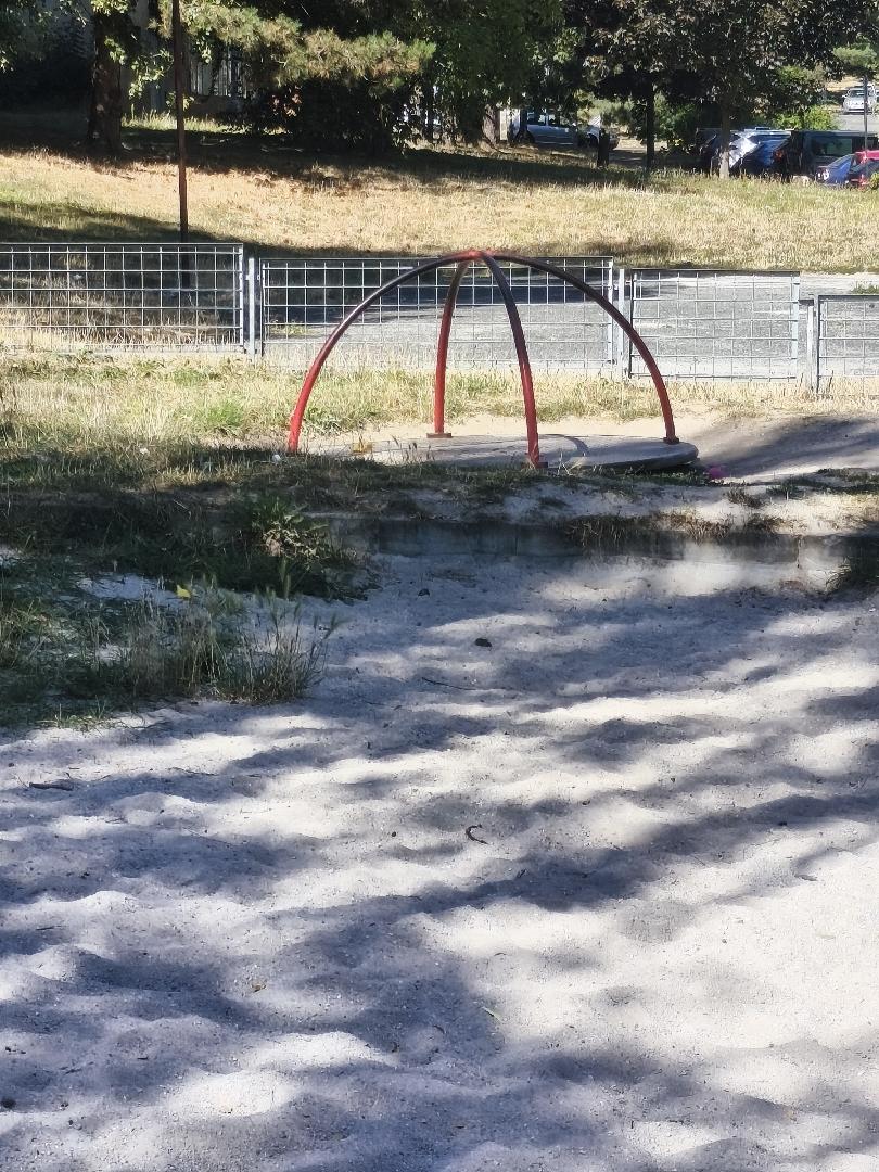 kolotoč se skoro netočí