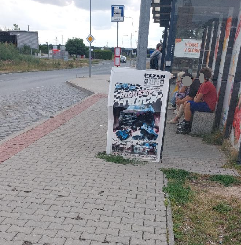 Nelegální reklama